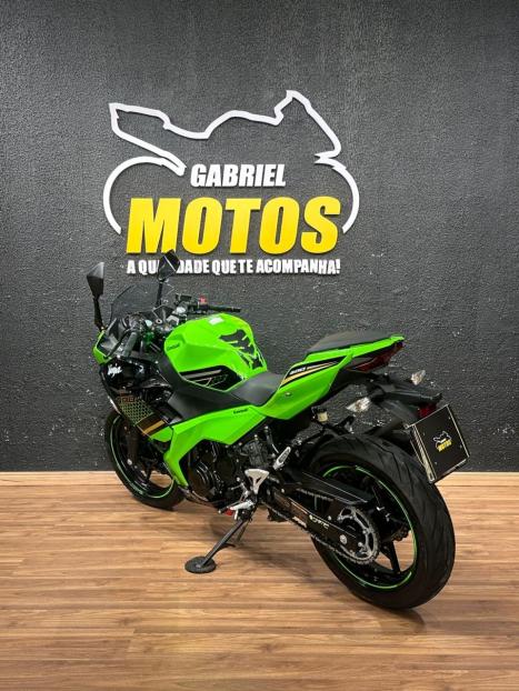 KAWASAKI Ninja 400 , Foto 5