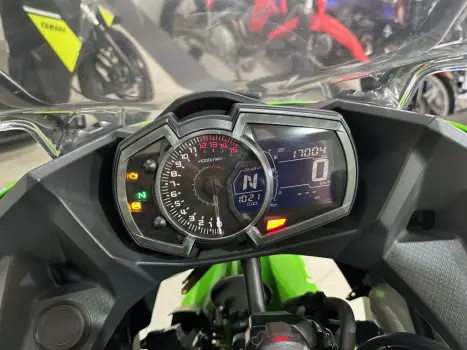 KAWASAKI Ninja 400 KTR EDITION, Foto 6