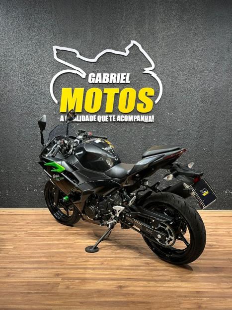 KAWASAKI Ninja 500 , Foto 6