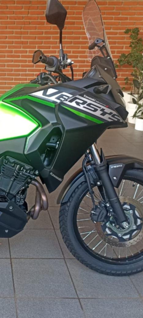 KAWASAKI Versys 300 X, Foto 3