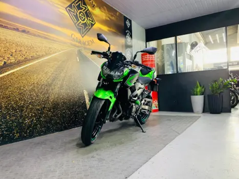 KAWASAKI Z 400 ABS, Foto 10