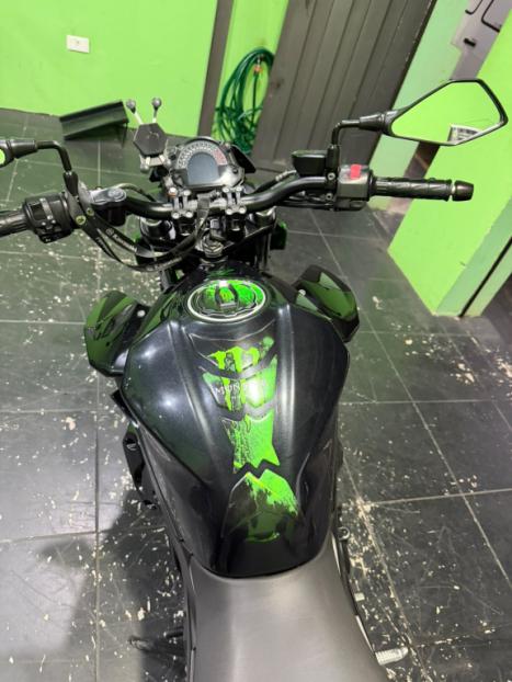 KAWASAKI Z 400 ABS, Foto 10