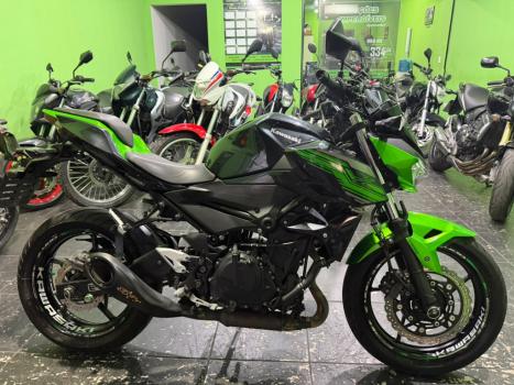 KAWASAKI Z 400 ABS, Foto 1