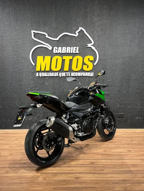 KAWASAKI Z 400 ABS, Foto 6