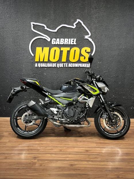 KAWASAKI Z 400 ABS, Foto 1