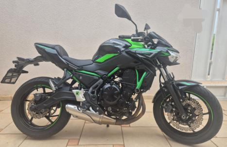 KAWASAKI Z 650 ABS, Foto 2
