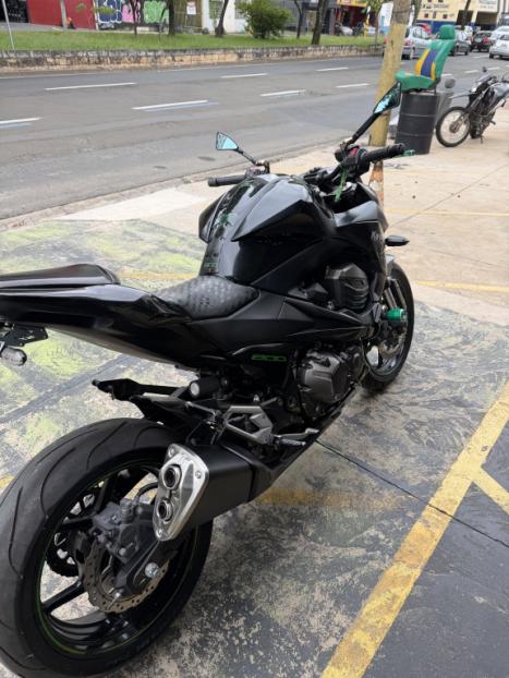 KAWASAKI Z 800 , Foto 6