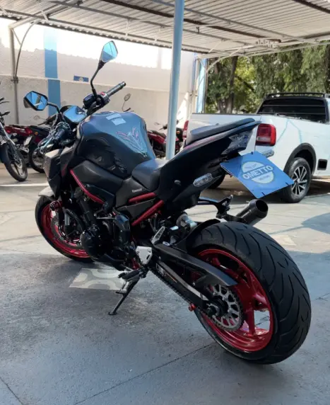 KAWASAKI Z 900 ABS, Foto 10