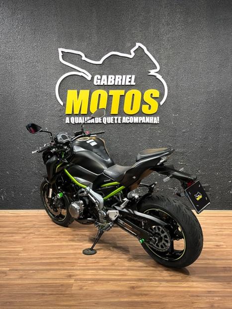 KAWASAKI Z 900 ABS, Foto 6