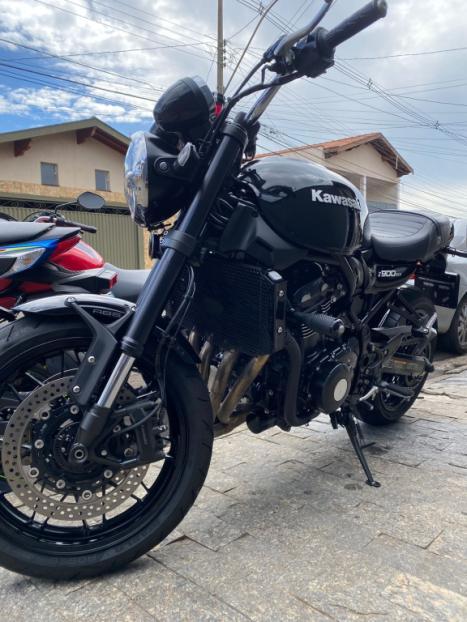 KAWASAKI Z 900 RS, Foto 6