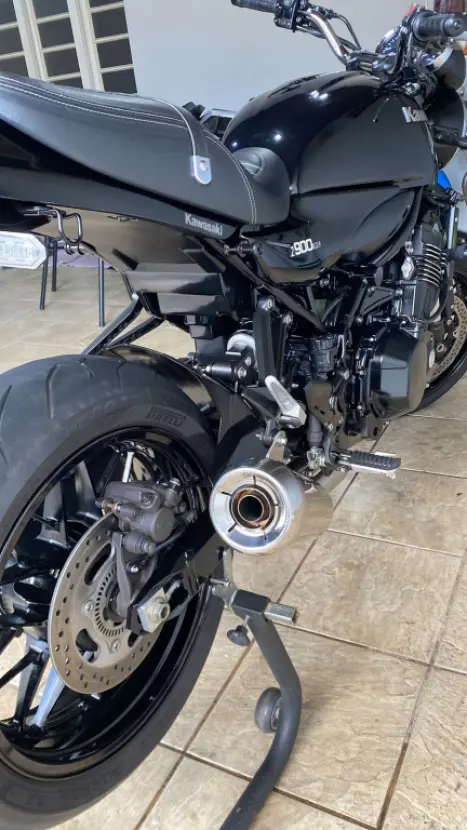 KAWASAKI Z 900 RS, Foto 8