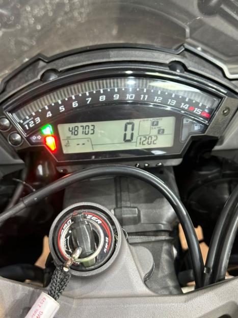 KAWASAKI ZX 10 R NINJA, Foto 7