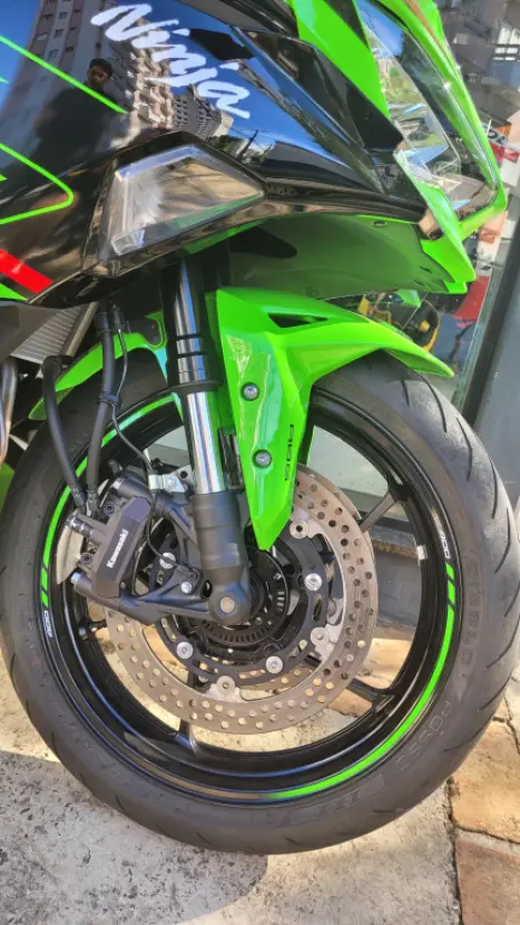 KAWASAKI ZX-4R , Foto 19 KAWASAKI ZX-4R , Foto 19