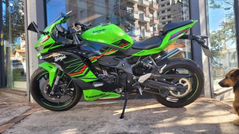 KAWASAKI ZX-4R , Foto 6 KAWASAKI ZX-4R , Foto 6