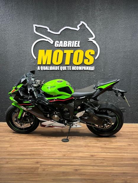 KAWASAKI ZX 6 R 636, Foto 2