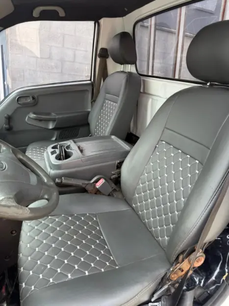 KIA Bongo 2.5 16V K 182 CABINE SIMPLES, Foto 9 KIA Bongo 2.5 16V K 182 CABINE SIMPLES, Foto 9