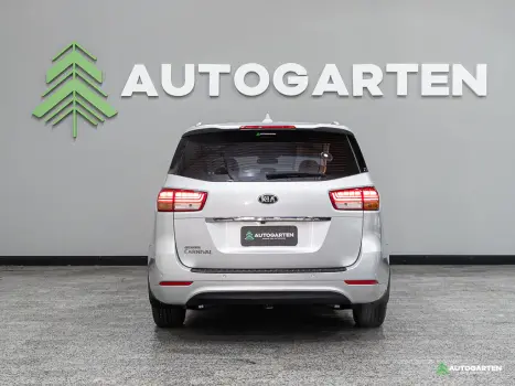 KIA Carnival 3.3 V6 4P EX  AUTOMTCIO, Foto 3