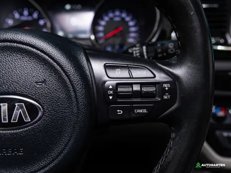 KIA Carnival 3.3 V6 4P EX  AUTOMTCIO, Foto 13