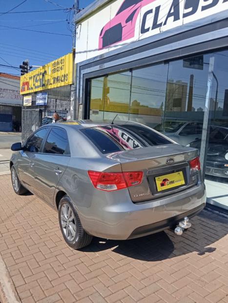 KIA Cerato Sedan 1.6 16V 4P EX, Foto 3
