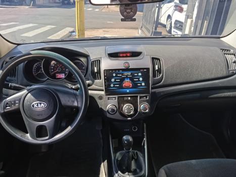 KIA Cerato Sedan 1.6 16V 4P EX, Foto 5