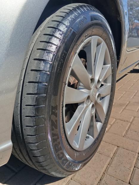 KIA Cerato Sedan 1.6 16V 4P EX, Foto 9