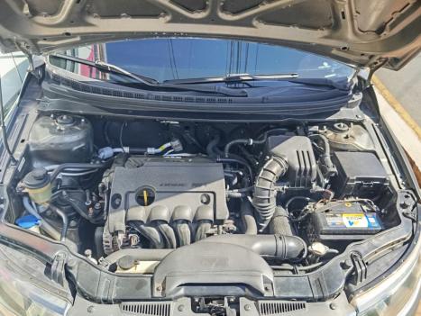 KIA Cerato Sedan 1.6 16V 4P EX, Foto 10