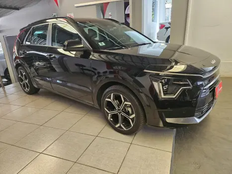 KIA Niro 1.6 16V 4P GDI HEV SX PRESTIGE HÍBRIDO AUTOMÁTICO DCT, Foto 2 KIA Niro 1.6 16V 4P GDI HEV SX PRESTIGE HÍBRIDO AUTOMÁTICO DCT, Foto 2