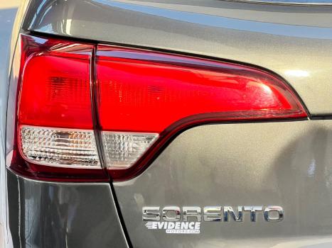 KIA Sorento 2.4 16V 4P EX AUTOMÁTICO, Foto 8 KIA Sorento 2.4 16V 4P EX AUTOMÁTICO, Foto 8
