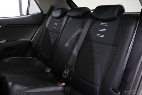 KIA Stonic 1.0 12V 4P FLEX TGDI MHEV SX TURBO HYBRID AUTOM�TICO, Foto 8