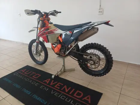 KTM 350 EXC-F SIX DAYS FRAN�A , Foto 2
