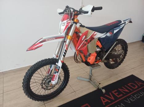 KTM 350 EXC-F SIX DAYS FRAN�A , Foto 3
