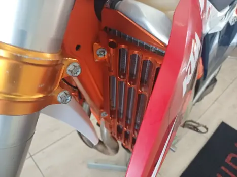 KTM 350 EXC-F SIX DAYS FRAN�A , Foto 5