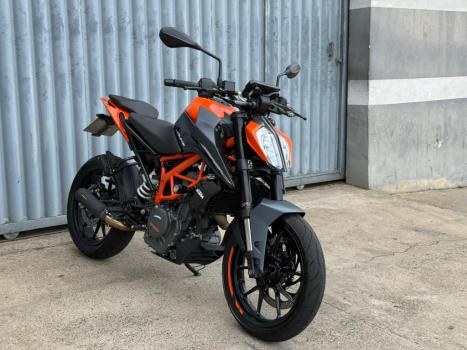 KTM 390 Duke , Foto 2
