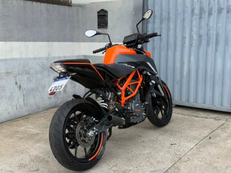 KTM 390 Duke , Foto 4