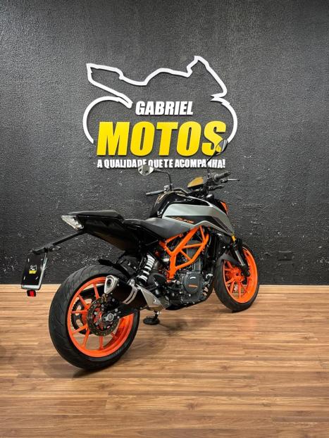 KTM 390 Duke , Foto 5