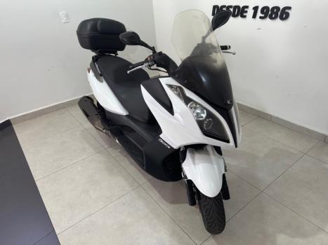 KYMCO Downtown 300i ABS, Foto 3