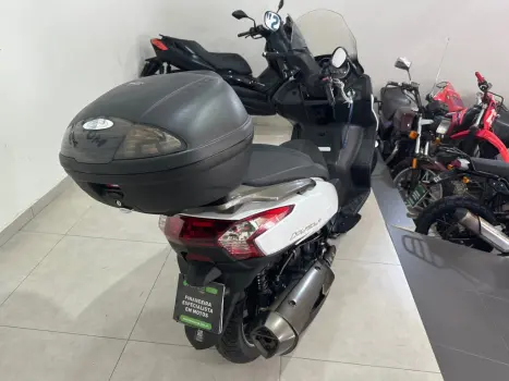 KYMCO Downtown 300i ABS, Foto 5
