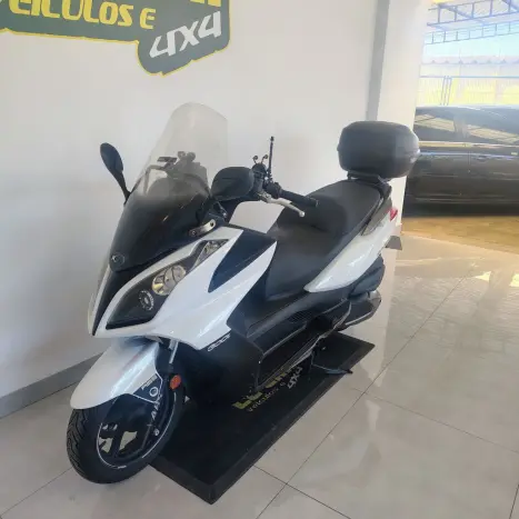 KYMCO Downtown 300i ABS, Foto 4