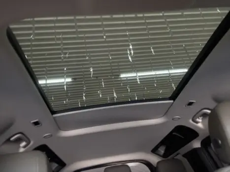 LAND ROVER Defender 110 2.0 16V 4P P300 SE AWD AUTOMÁTICO, Foto 23 LAND ROVER Defender 110 2.0 16V 4P P300 SE AWD AUTOMÁTICO, Foto 23