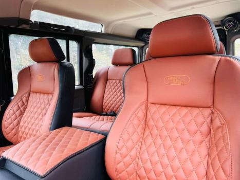 LAND ROVER Defender 110 2.5 4P SW COUNTY 4X4 TURBO, Foto 12