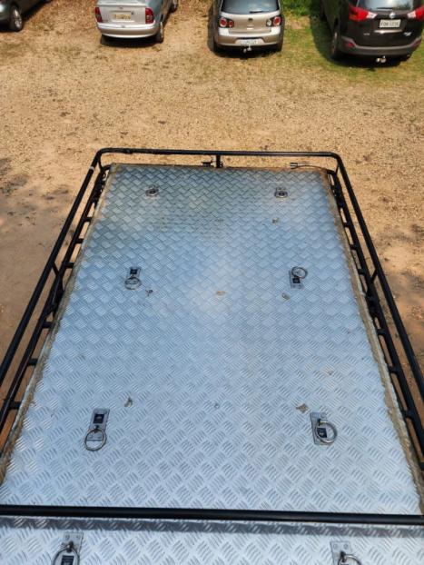 LAND ROVER Defender 110 2.5 4P SW COUNTY 4X4 TURBO, Foto 22