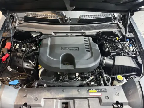 LAND ROVER Defender 110 , Foto 15