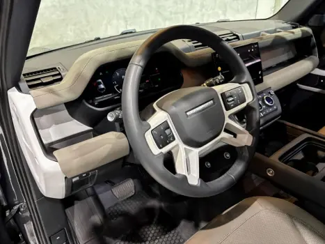 LAND ROVER Defender 110 , Foto 20