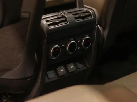 LAND ROVER Defender 110 , Foto 30