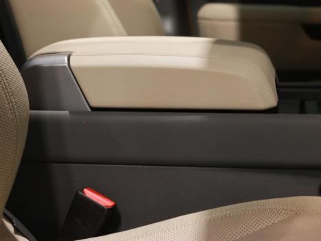 LAND ROVER Defender 110 , Foto 25