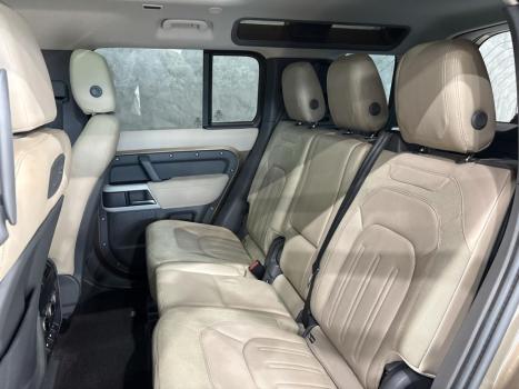 LAND ROVER Defender 110 , Foto 10