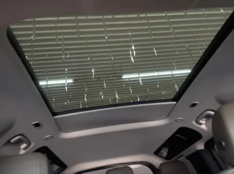 LAND ROVER Defender 110 2.0 16V 4P P300 SE AWD AUTOM�TICO, Foto 21