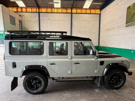 LAND ROVER Defender 110 2.4 4P SW 4X4 TURBO, Foto 3
