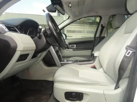 LAND ROVER Discovery Sport 2.2 16V 4P SE SD4 TURBO AUTOMÁTICO, Foto 19 LAND ROVER Discovery Sport 2.2 16V 4P SE SD4 TURBO AUTOMÁTICO, Foto 19