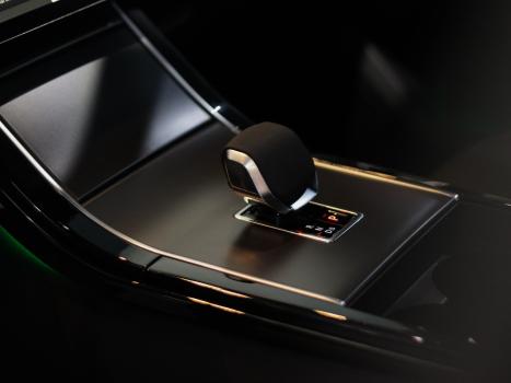 LAND ROVER Range Rover Velar 2.0 16V 4P P404 PHEV HBRIDO R-DYNAMIC HSE AUTOMTICO, Foto 17